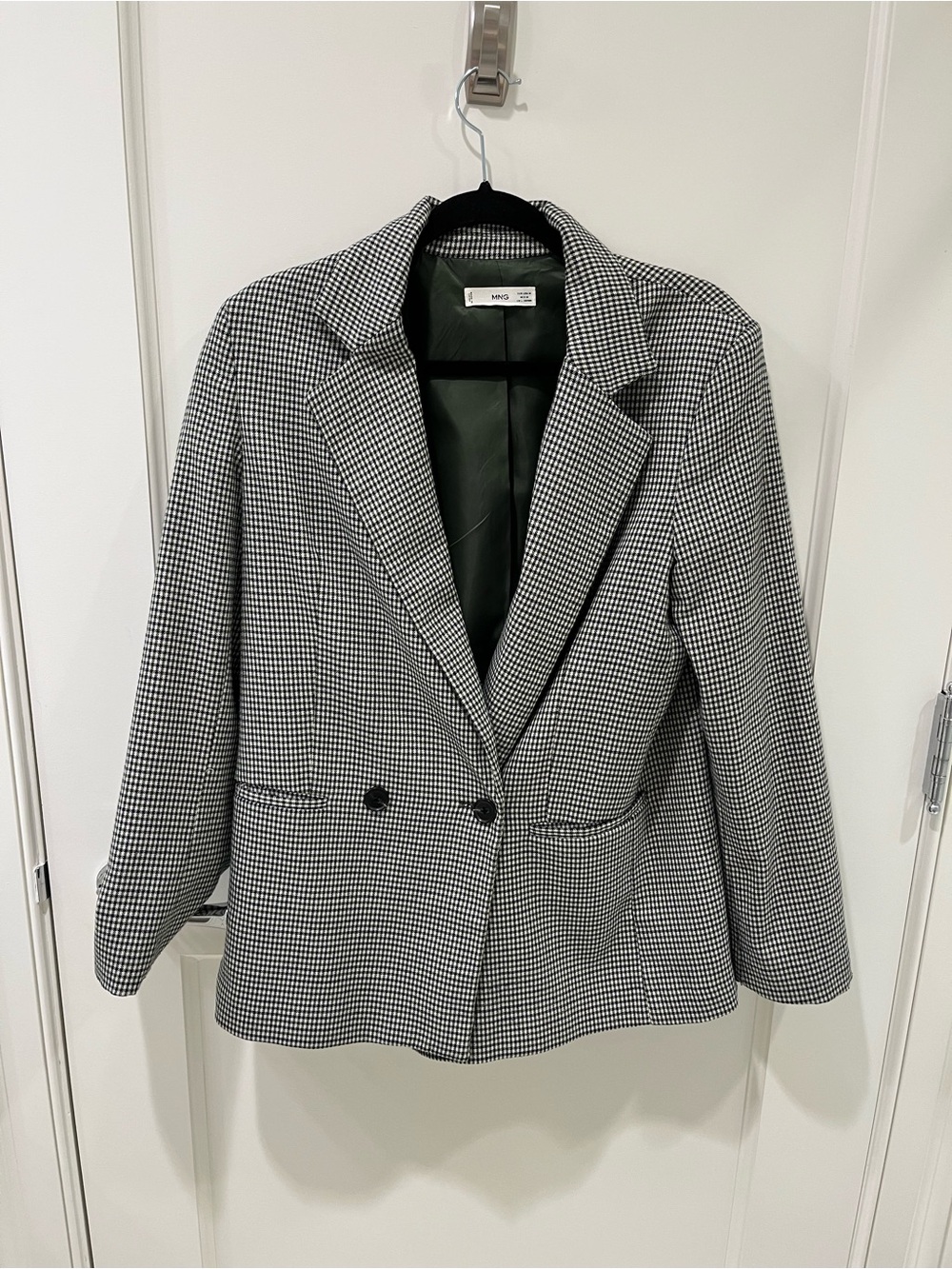 Mango Houndstooth Double-Button Blazer Jacket in Green & White